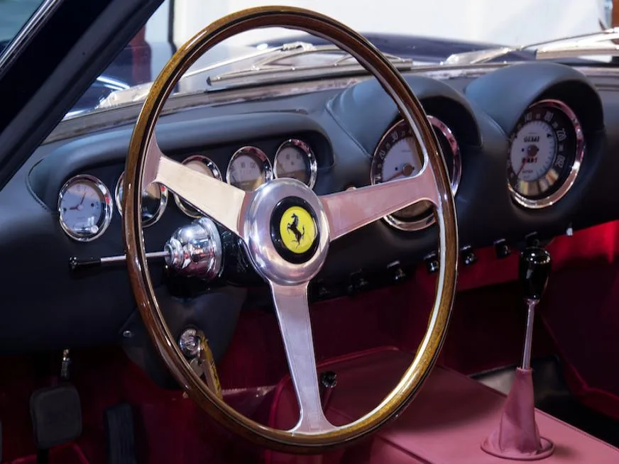 Ferrari 250 Lusso